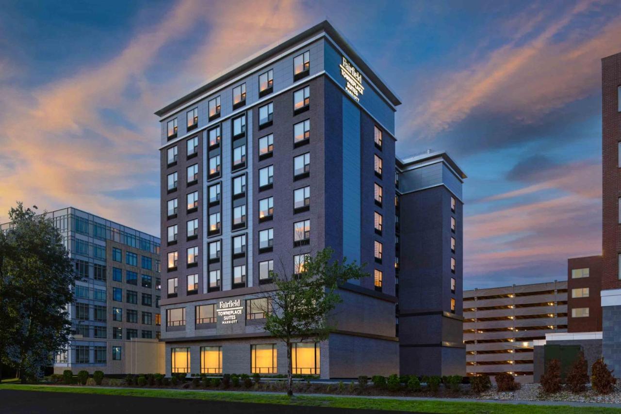 Fairfield By Marriott Inn & Suites Boston Medford Exteriör bild